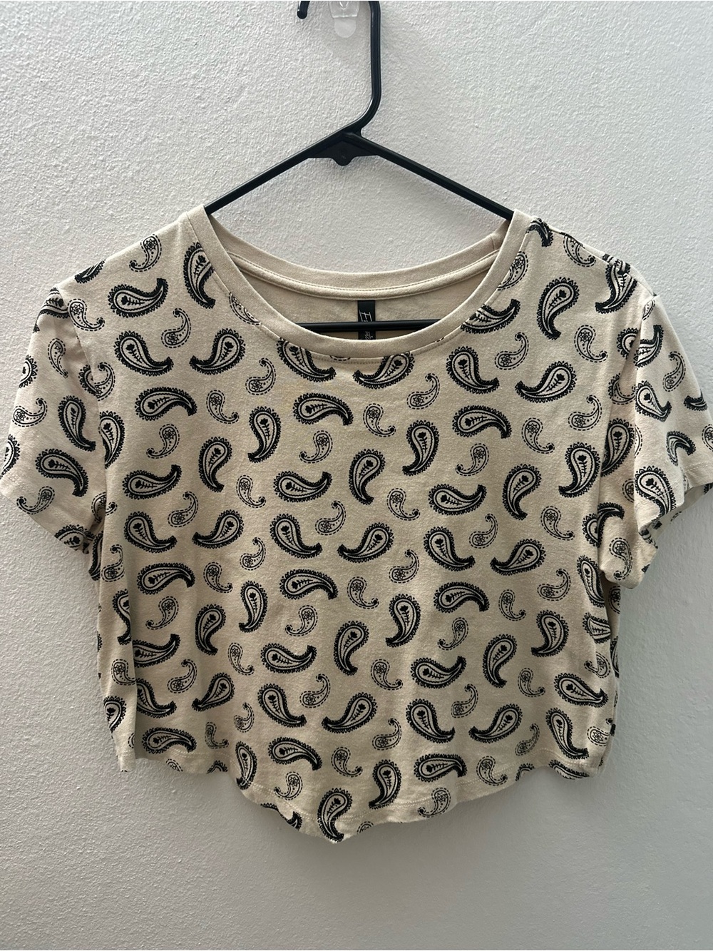 Cream Paisley Crop Tee - Short Sleeve Women's Top
